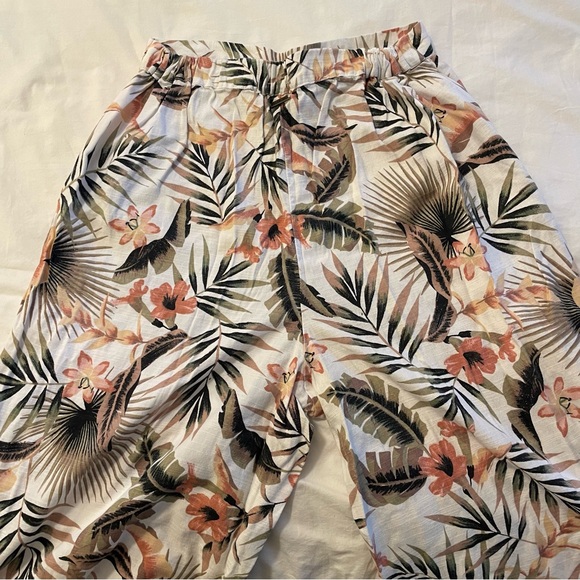 Billabong Tropical Wide Leg High Waist Pants - Picture 4 of 9